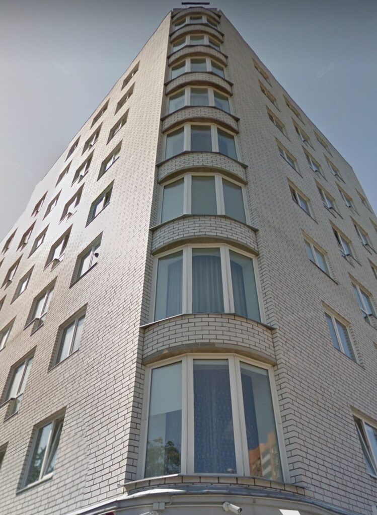 Ehitahjate tee 51a Tallinn korteriuhistu kortermaja aknede pesu ja koristus SmartlyClean 0