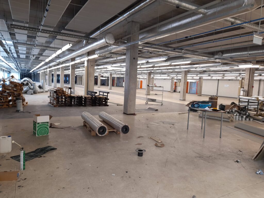 Kuuli 4 Tallinn lao ja kontoriruumid ehitusjargne koristus SmartlyClean 4