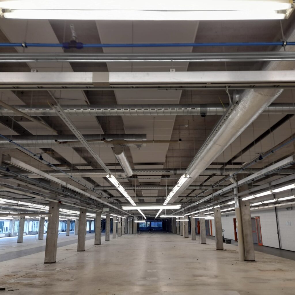 Teostatud puhastustööd Kuuli 4 Tallinn lao- ja kontoriruumid ehitusjärgne koristus SmartlyClean ruut