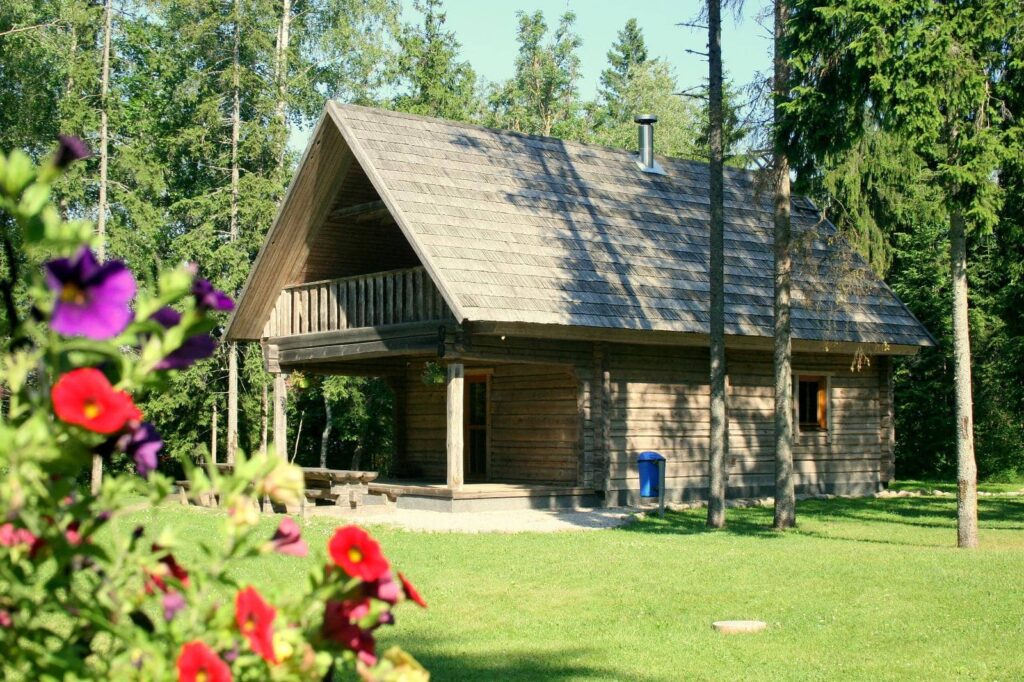 LaitseRallyPark 11 Laitse Rallypark regulaarne kontori seminariruumi arikliendi kogu maja koristusteenus SmartlyClean 10