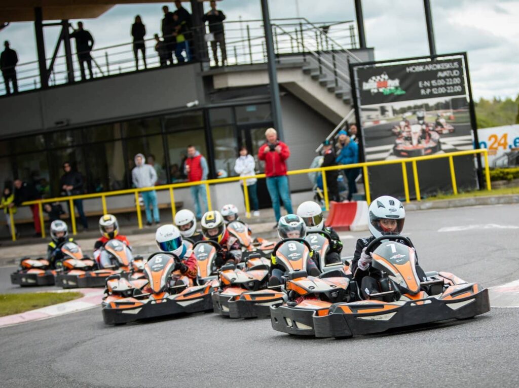 LaitseRallyPark 2 Laitse Rallypark regulaarne kontori seminariruumi arikliendi kogu maja koristusteenus SmartlyClean 11