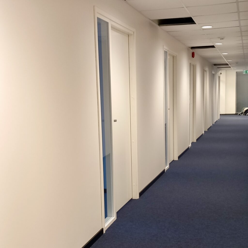 Teostatud puhastustööd Toompuiestee ehitusjärgne kontori koristus TallinnasToompuiestee ehitusjärgne kontori koristus Tallinnas